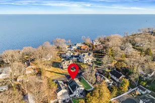 26 Neptune Rd, Rocky Point, NY 11778 - Photo 28