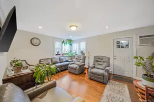 26 Neptune Rd, Rocky Point, NY 11778 - Photo 6