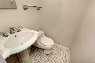 63 Gabriele Dr, East Norwich, NY 11732 - Photo 24