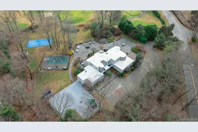 83 Cliff Road, Port Jefferson, NY 11777 - Photo 2