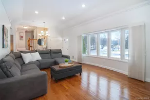 99 Amherst Dr, New Rochelle, NY 10804 - Photo 4