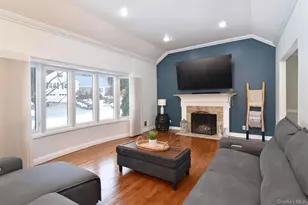 99 Amherst Dr, New Rochelle, NY 10804 - Photo 2