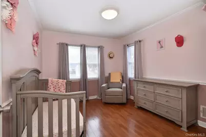 99 Amherst Drive, New Rochelle, NY 10804 - Photo 16