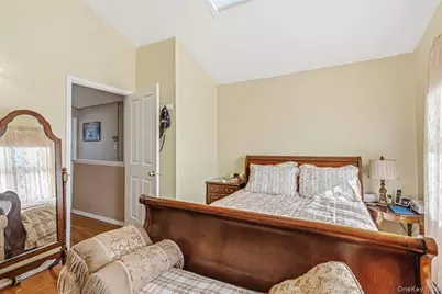 17215 126th Avenue, Jamaica, NY 11434 - Photo 16