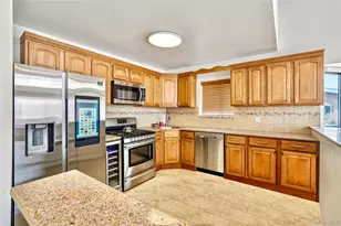 1084 E 73rd St, Brooklyn, NY 11234 - Photo 4