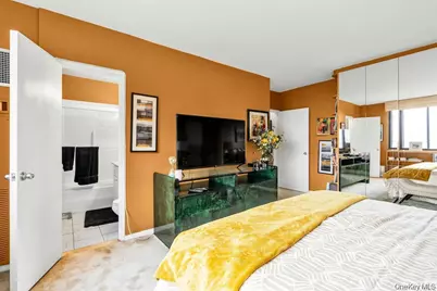 269-10 Grand Central Parkway #32P, Floral Park, NY 11005 - Photo 24