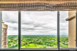 269-10 Grand Central Pkwy, Floral Park, NY 11005 - Photo 8