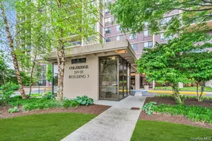 269-10 Grand Central Pkwy, Floral Park, NY 11005 - Photo 4