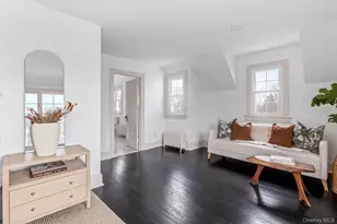 33 S Windsor Ave, Brightwaters, NY 11718 - Photo 18