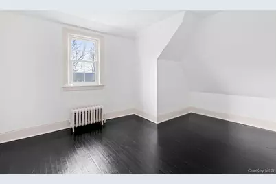 33 S Windsor Avenue, Brightwaters, NY 11718 - Photo 24