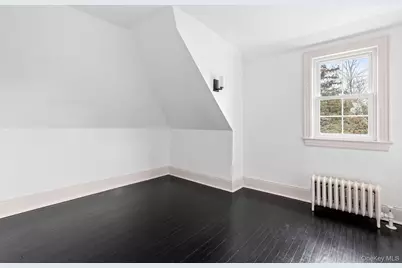 33 S Windsor Avenue, Brightwaters, NY 11718 - Photo 26