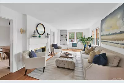 32 Cooper Street, Southampton, NY 11968 - Photo 4