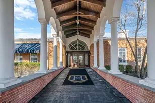 148 Country Club Dr, Commack, NY 11725 - Photo 42