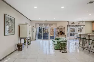 148 Country Club Dr, Commack, NY 11725 - Photo 18