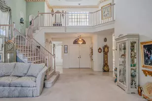 148 Country Club Dr, Commack, NY 11725 - Photo 4