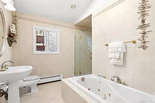 23 E Shore Dr, Bayville, NY 11709 - Photo 8