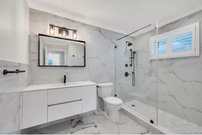 185 9th Street, Hicksville, NY 11801 - Photo 28