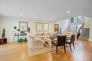 230 Hamlet Dr, Jericho, NY 11753 - Photo 6