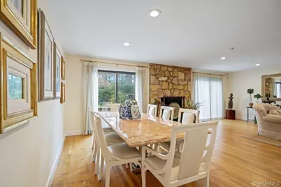 230 Hamlet Drive, Jericho, NY 11753 - Photo 12