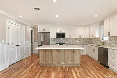 1903 George Court, Merrick, NY 11566 - Photo 8