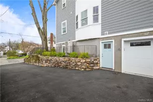 3B Sterling Ave, White Plains, NY 10606 - Photo 2