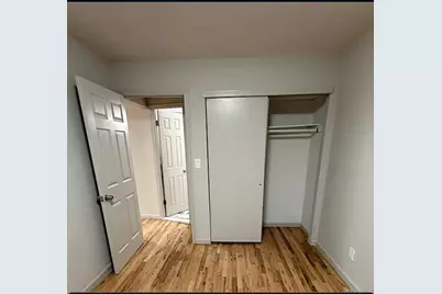 [Address not provided], Elmhurst, NY 11370 - Photo 4