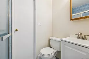 129 E Woodside Ave, Patchogue, NY 11772 - Photo 28