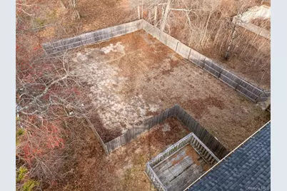 129 E Woodside Avenue, Patchogue, NY 11772 - Photo 44