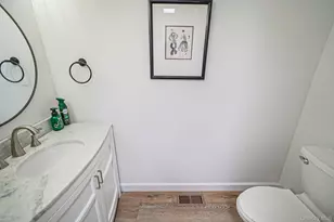 6 Stone Gate Ct, Smithtown, NY 11787 - Photo 34