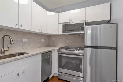 110-45 71st Road #3N, Forest Hills, NY 11375 - Photo 8