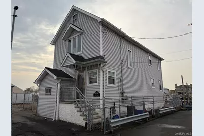 9934 164th Avenue, Howard Beach, NY 11414 - Photo 2