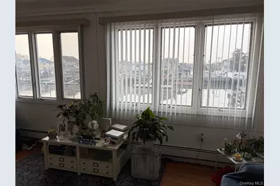 9934 164th Avenue, Westhampton Beach, NY 11414 - Photo 4