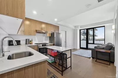 8808 Justice Avenue #6G, Elmhurst, NY 11373 - Photo 4