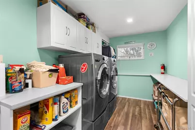 152 Keswick Drive, East Islip, NY 11730 - Photo 18