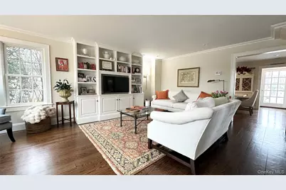 35 High Street, Locust Valley, NY 11560 - Photo 2