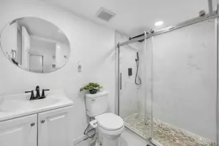 22 Bruce Ln, Farmingdale, NY 11735 - Photo 12