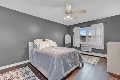 250 N Village #C24, Rockville Centre, NY 11570 - Photo 12