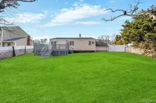 169 Dovecote Ln, Central Islip, NY 11722 - Photo 22