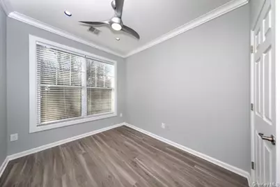 1 Charles Pond Drive #4-427, Coram, NY 11727 - Photo 10