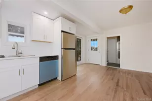 2984 Dorlon Pl, Baldwin, NY 11510 - Photo 6