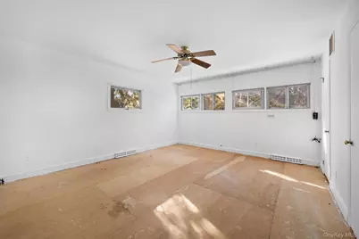 66 Deepdale Drive, Great Neck, NY 11021 - Photo 18