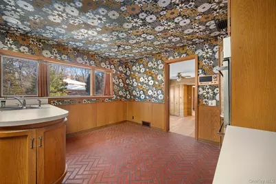 66 Deepdale Drive, Great Neck, NY 11021 - Photo 12