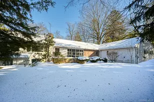66 Deepdale Dr, Great Neck, NY 11021 - Photo 44
