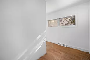 66 Deepdale Dr, Great Neck, NY 11021 - Photo 32