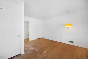 66 Deepdale Dr, Great Neck, NY 11021 - Photo 30