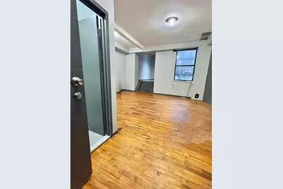 2525 Borden Ave #207, Long Island City, NY 11101 - Photo 4