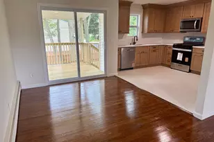 30 7th St, Holbrook, NY 11741 - Photo 4