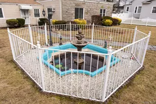 24 Whaley St, Freeport, NY 11520 - Photo 4