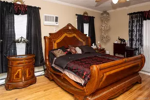 24 Whaley St, Freeport, NY 11520 - Photo 10