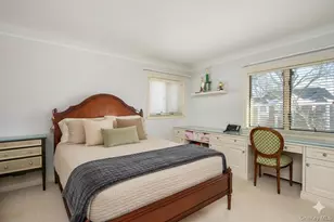 19 Amherst Rd, Great Neck, NY 11021 - Photo 22